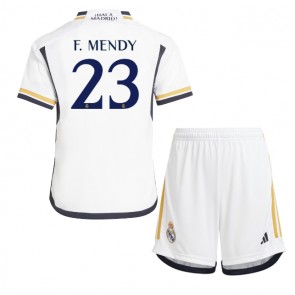 Lacne Dětský Futbalové dres Real Madrid Ferland Mendy #23 2023-24 Krátky Rukáv - Domáci (+ trenírky)